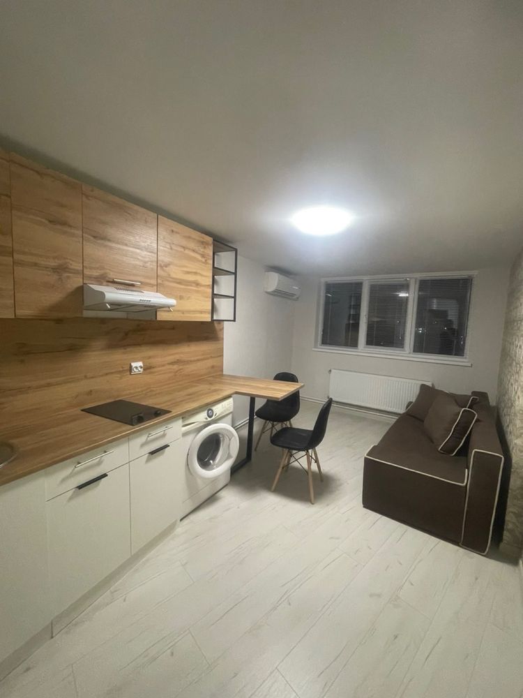 Продам однокімнатну квартиру, в центрі міста