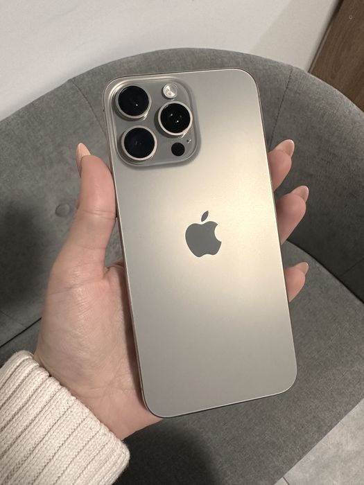 Iphone 15 pro max 256 Гб