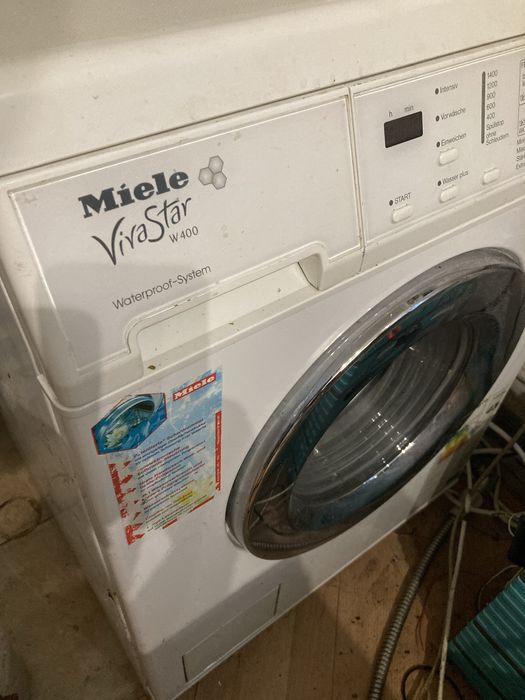 Пральна машина автомат Miele Viva 400, W1714 7кг