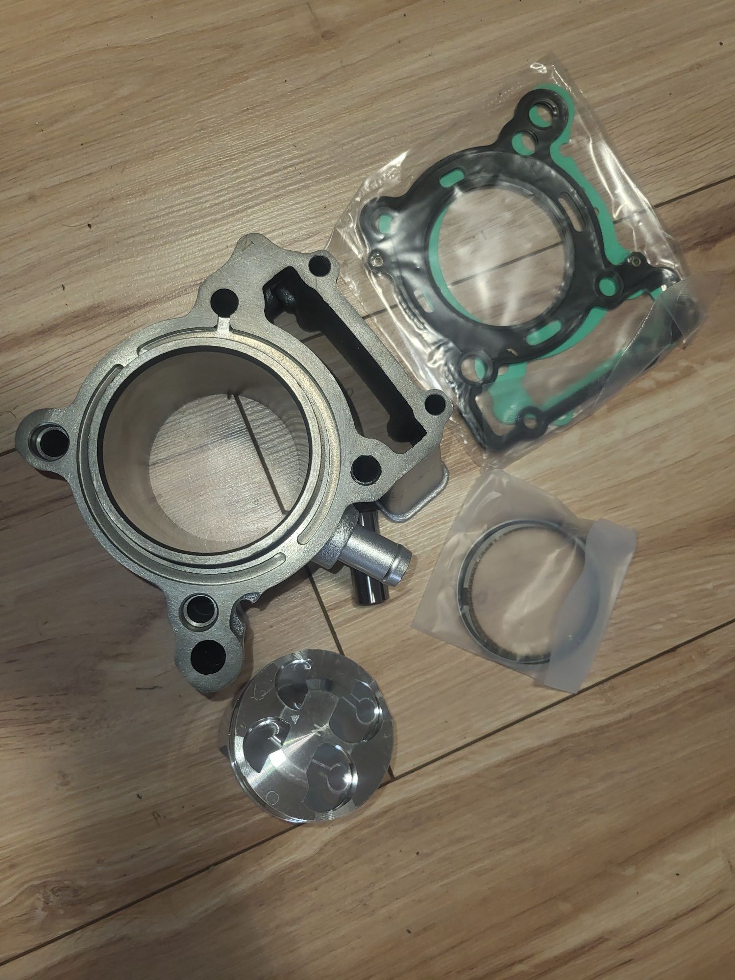 Nowy tlok I cylinder aprilia rs 125 tuono sx rx derbi senda gpr
