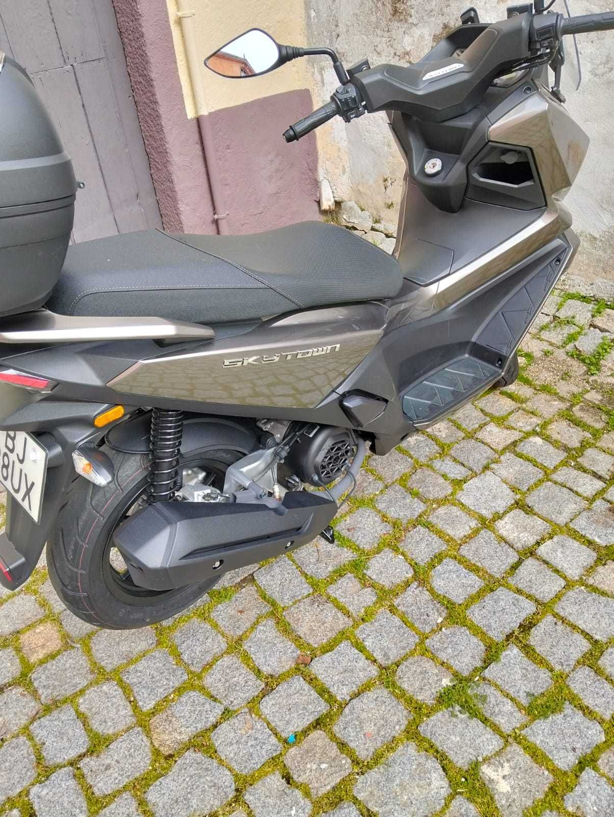 Kymco skytowm 125