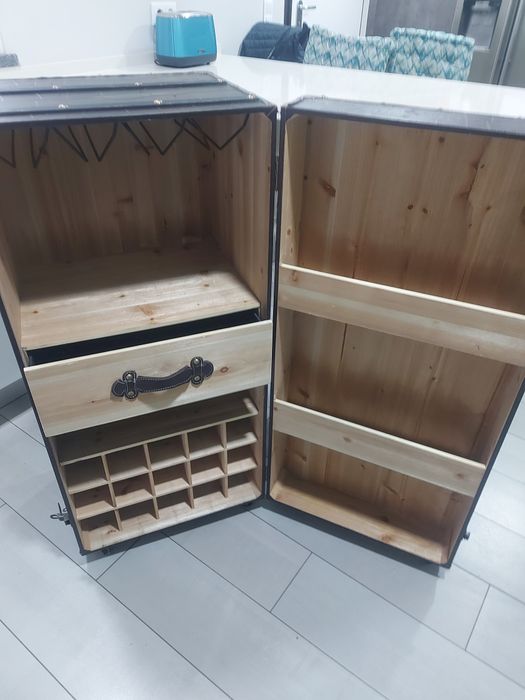 Bar bau arca movel com rodas