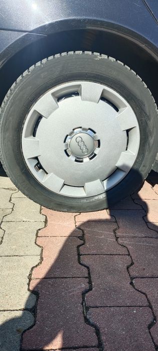Felgi stalowe wraz z oponami i kołpakami 205x55R16 5x112VW SKODA AUDI