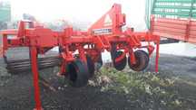 Głębosz 4 zębny AGCO Paratill