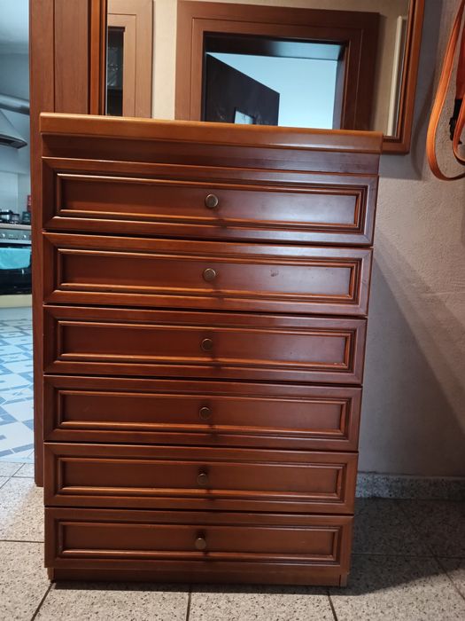 Komoda i stoliki nocne