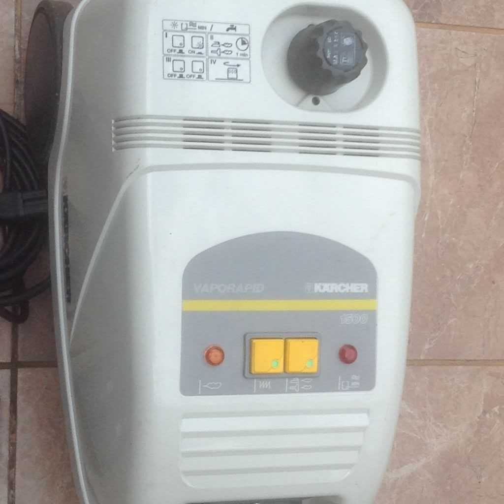 KARCHER Vaporapid- parowacz do czyszczenia dywanów i mycia okien.