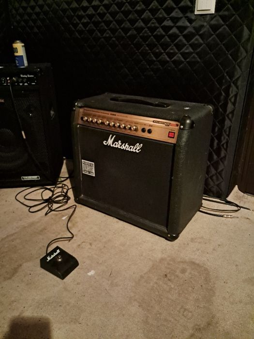 Ламповий Комбопідсилювач Marshall Valvestate 2000 AVT50 + футсвіч