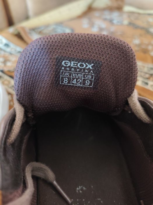 Чоловічі туфлі Geox