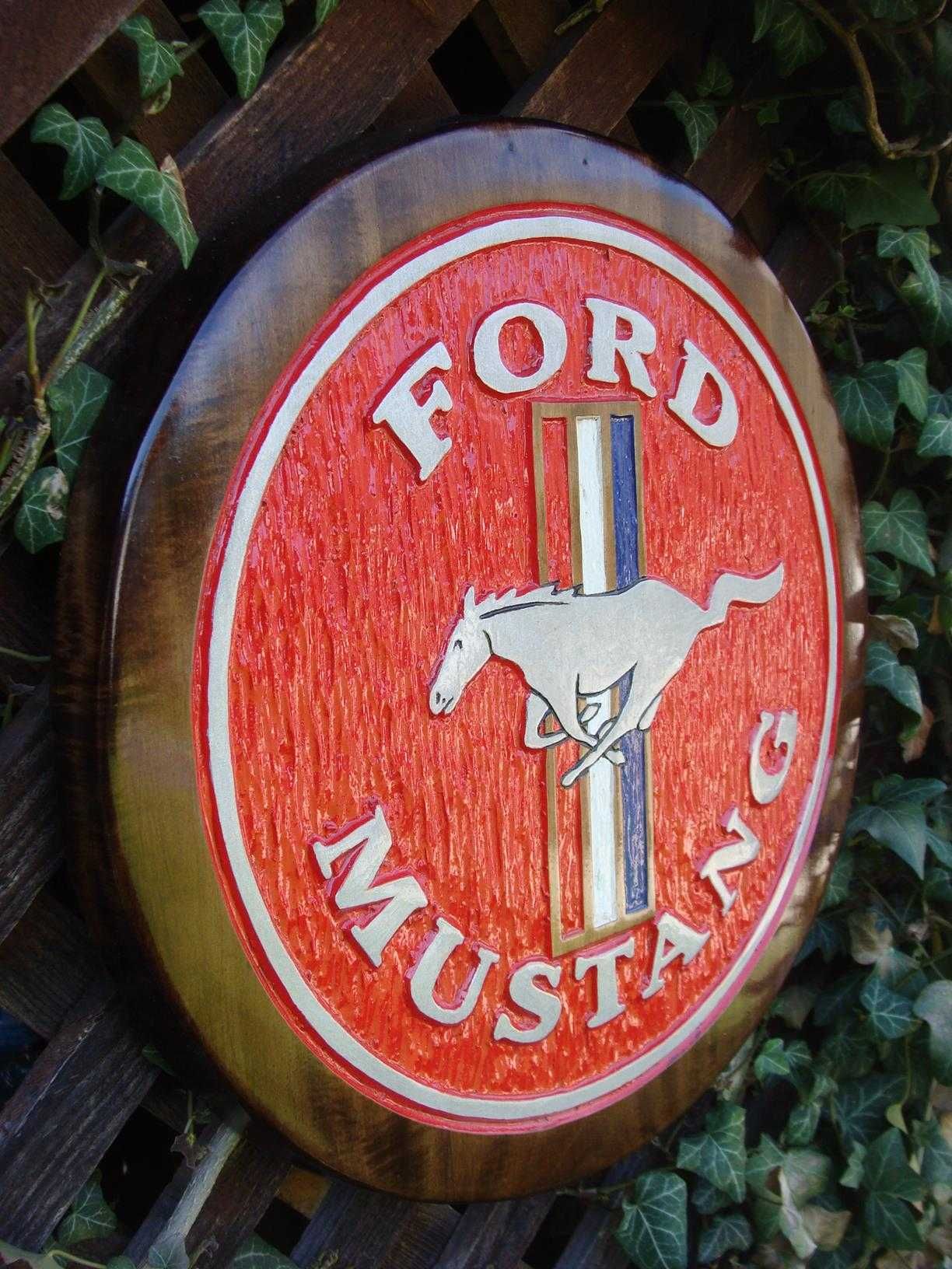 FORD MUSTANG Ręcznie rzeźbione logo w drewnie. UNIKAT!!