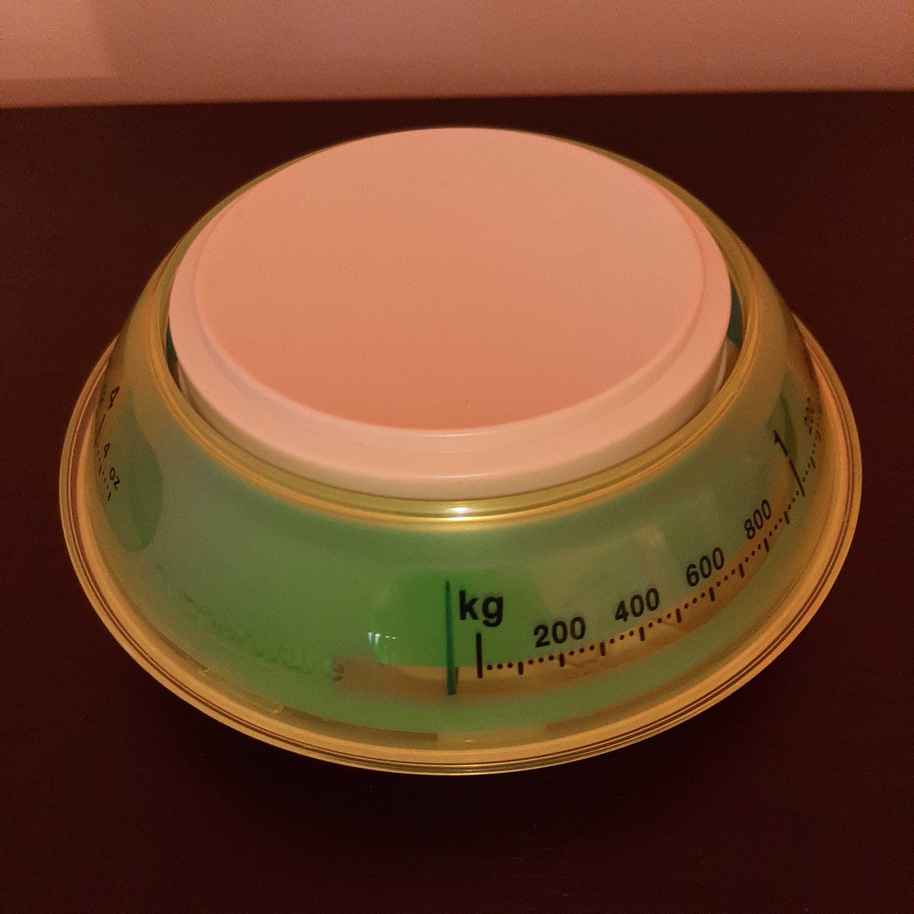 Tupperware Balança