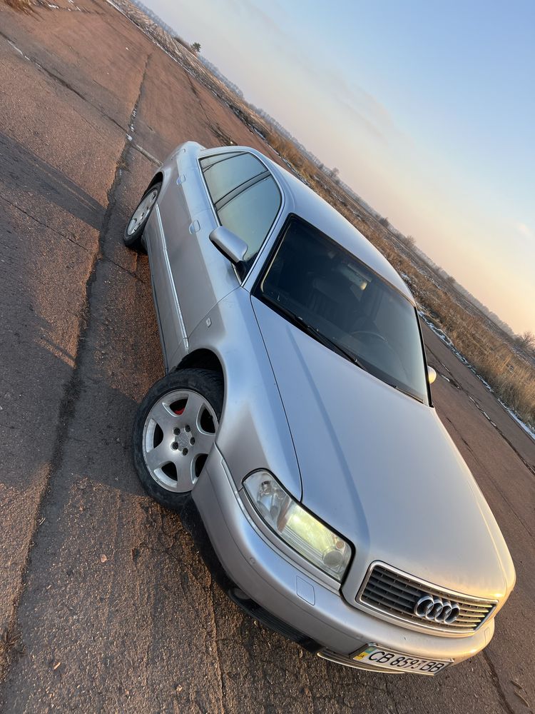 Ауді А8 D2 Qwattro 3.3
