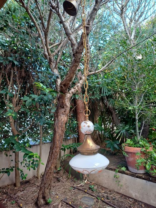 candeeiro de tecto latão e vidro