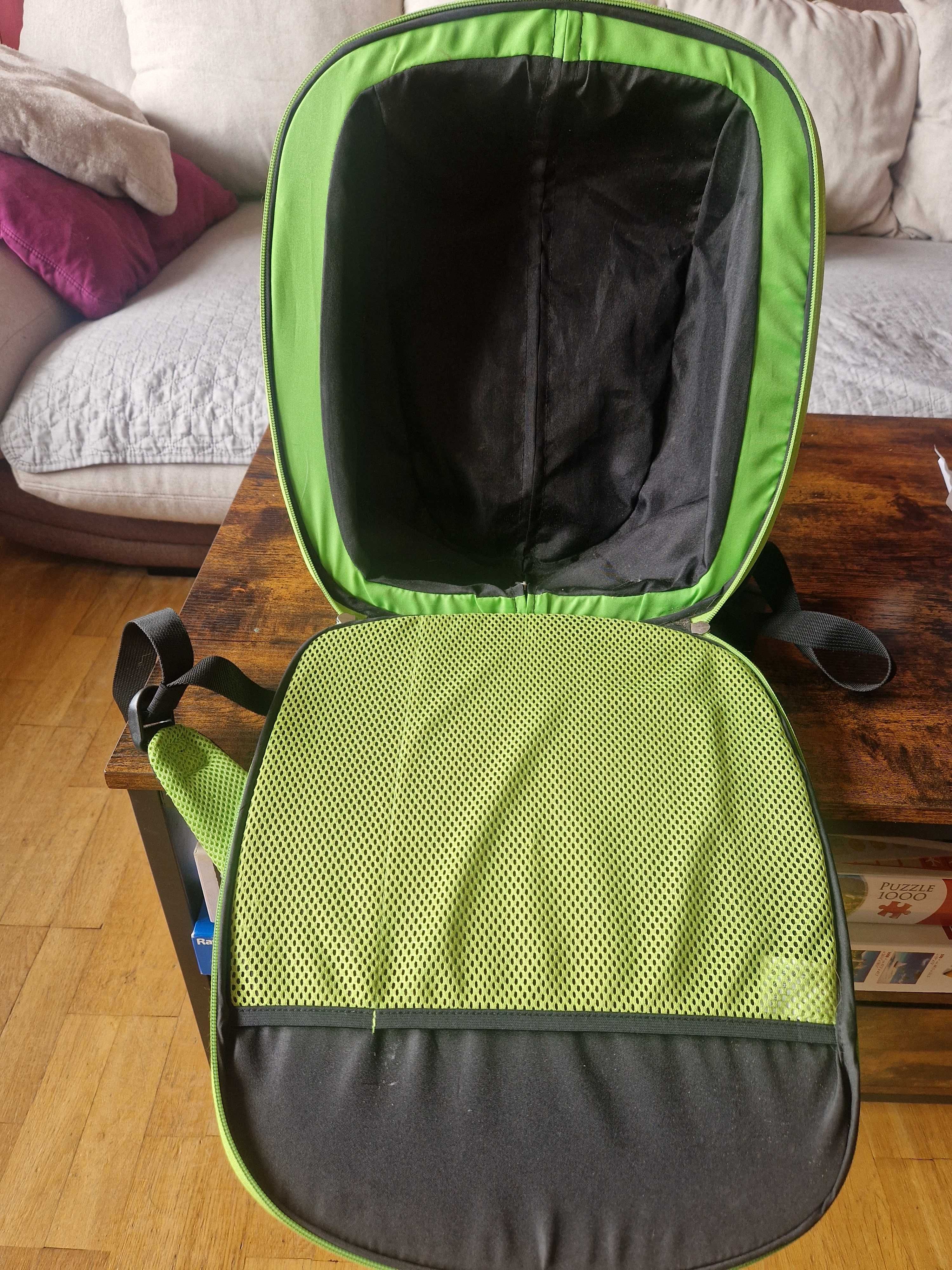 Trunki - plecak z fotelikiem 2 w 1