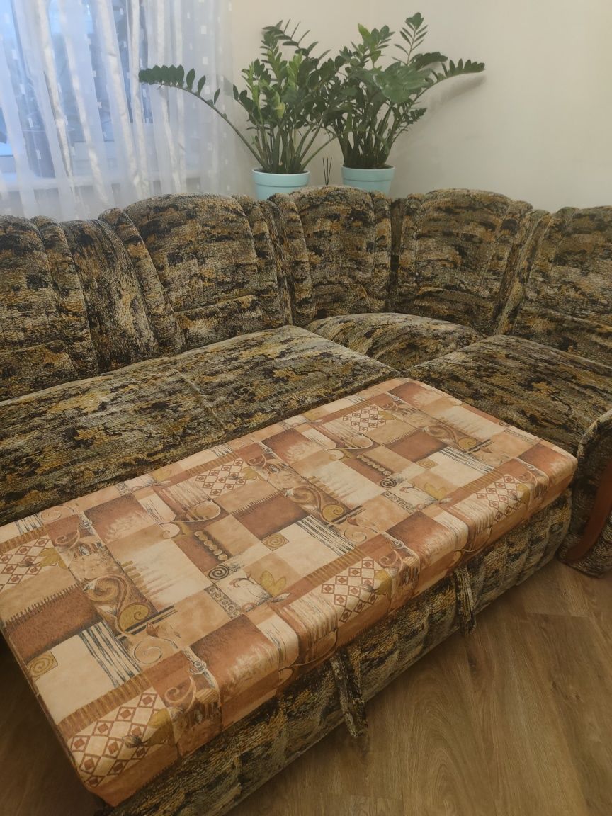 Диван кутовий розкладний