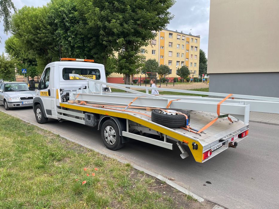 Pomoc Drogowa, Holowanie, Autolaweta. Faktura Vat, OCP, 24h