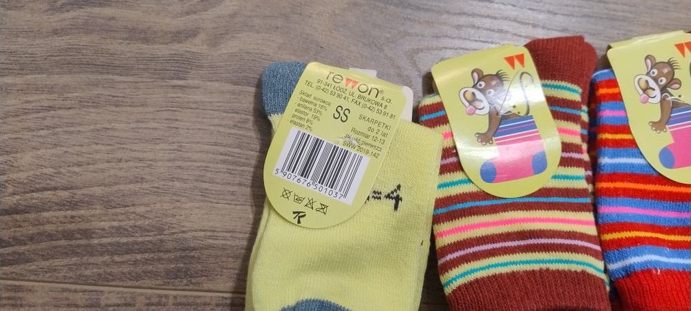 7 par skarpetek skarpetki do 2 lat