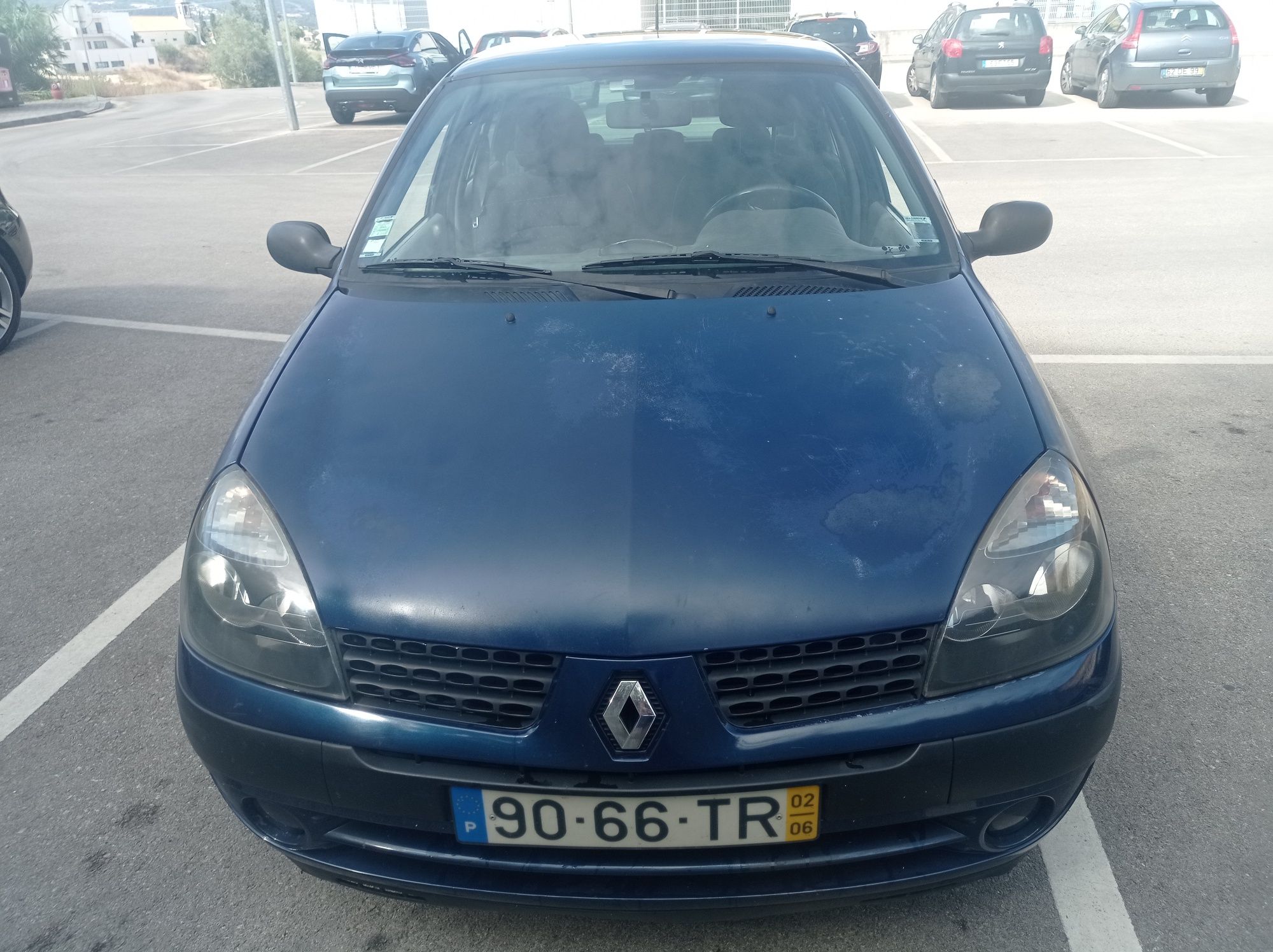 Clio 2 phase 2 1.2 16v