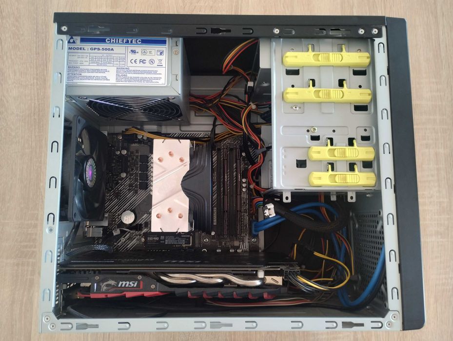 Ryzen 5 5600X | Asus B550M-K | RAM 16GB | SSD 512GB | GeForce 1060 6GB