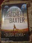 Книга Długa ziemia (довга земля)