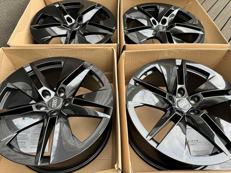 Felgi 19cali 5LA Audi A3 A6 A8 Q2 Q4 RS3 S3 S4 SQ2 5X112 nr9060