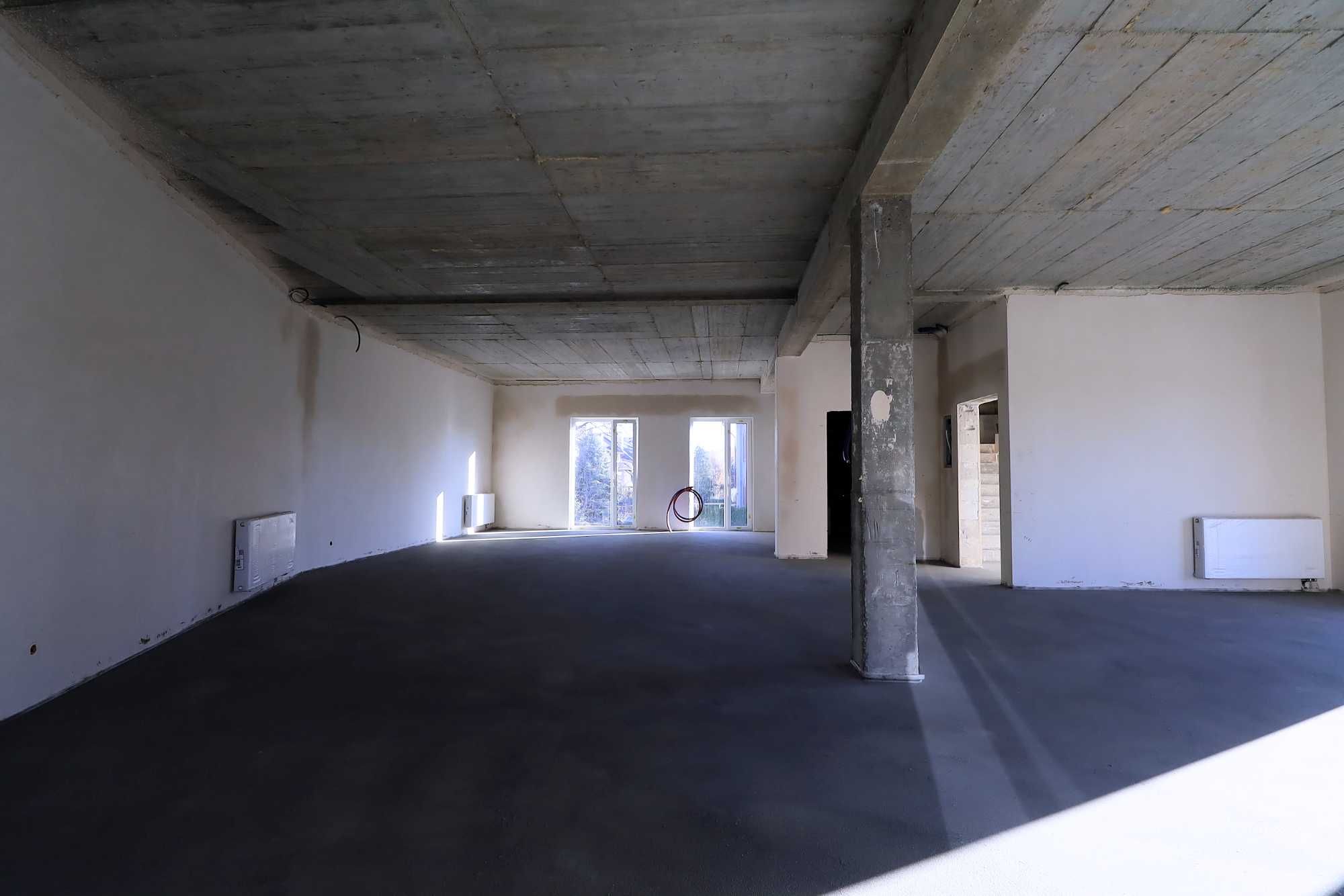 okolice al. REJTANA nowy lokal 1 piętro prywatny parking/ do aranżacji