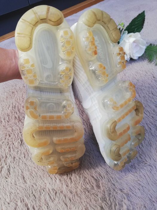 Buty Nike Air Vapormax Flyknit 2 r. 42.5