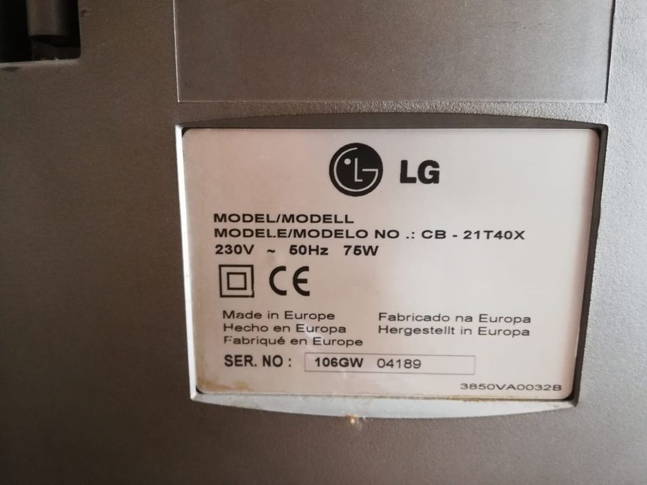 Televisão LG cinza
