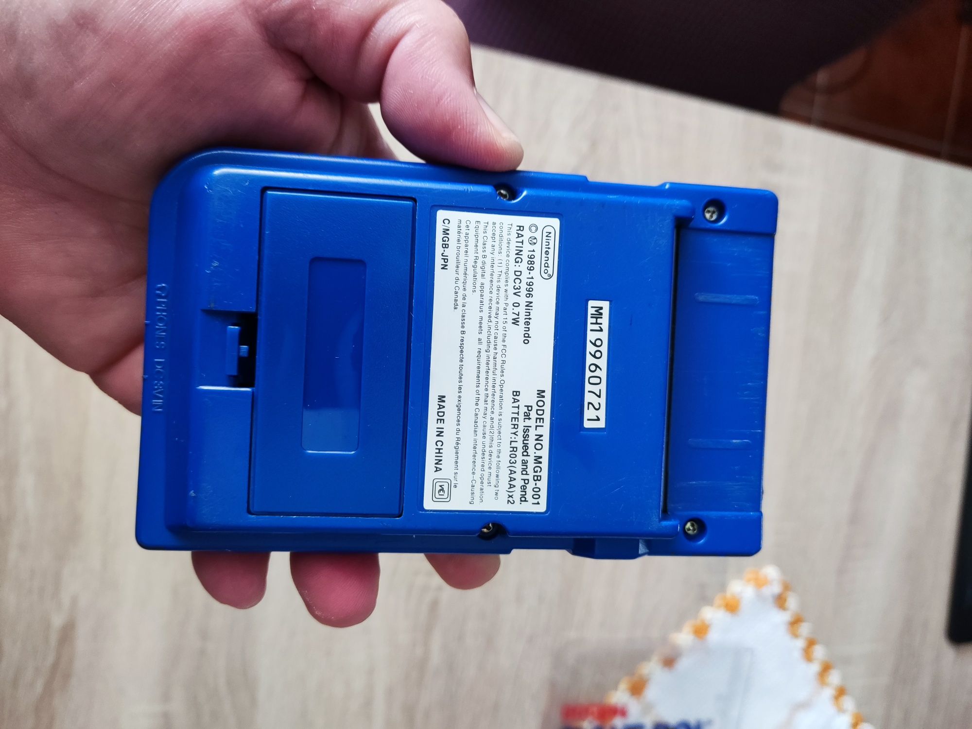 Game Boy pocket na caixa