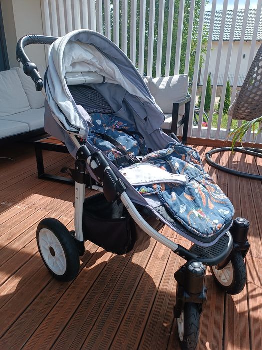 Wózek spacerowy dla dziecka