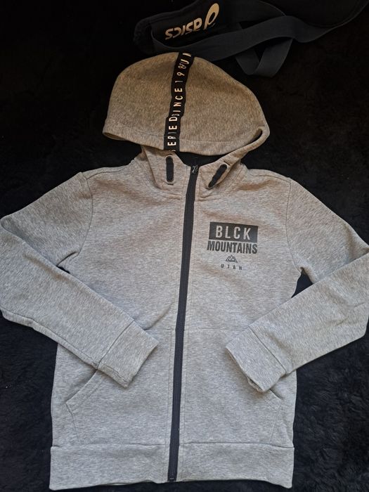 Reserved bluza z kapturem r. 128