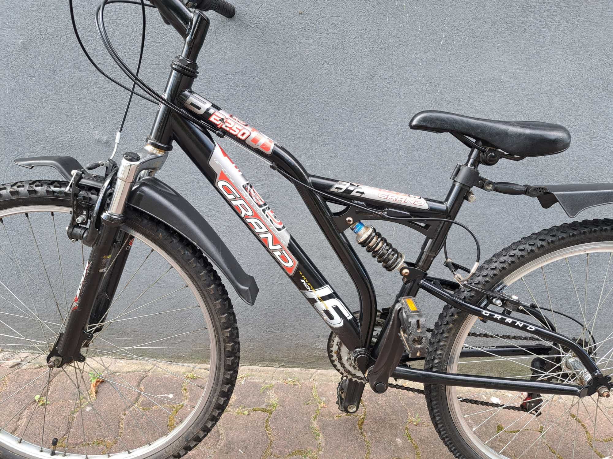 rower MTB KROSS GRAND 250 koła 26" rama 16"