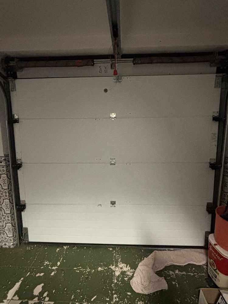 Portao de garagem electrico