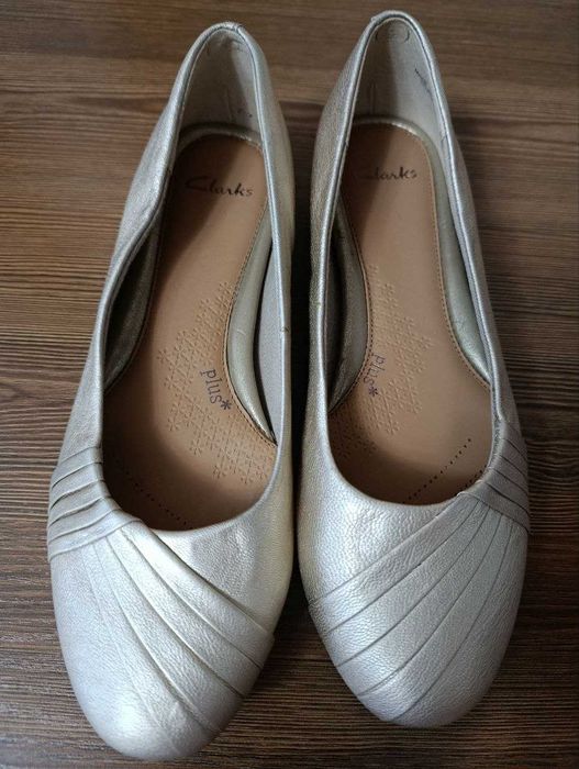 Туфлі жіночі золотисті Сlarks, 39р. Нові.