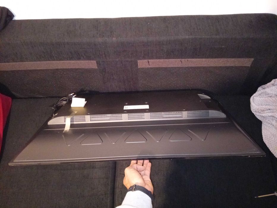 TV TCL 40'' ES560 series para peças
