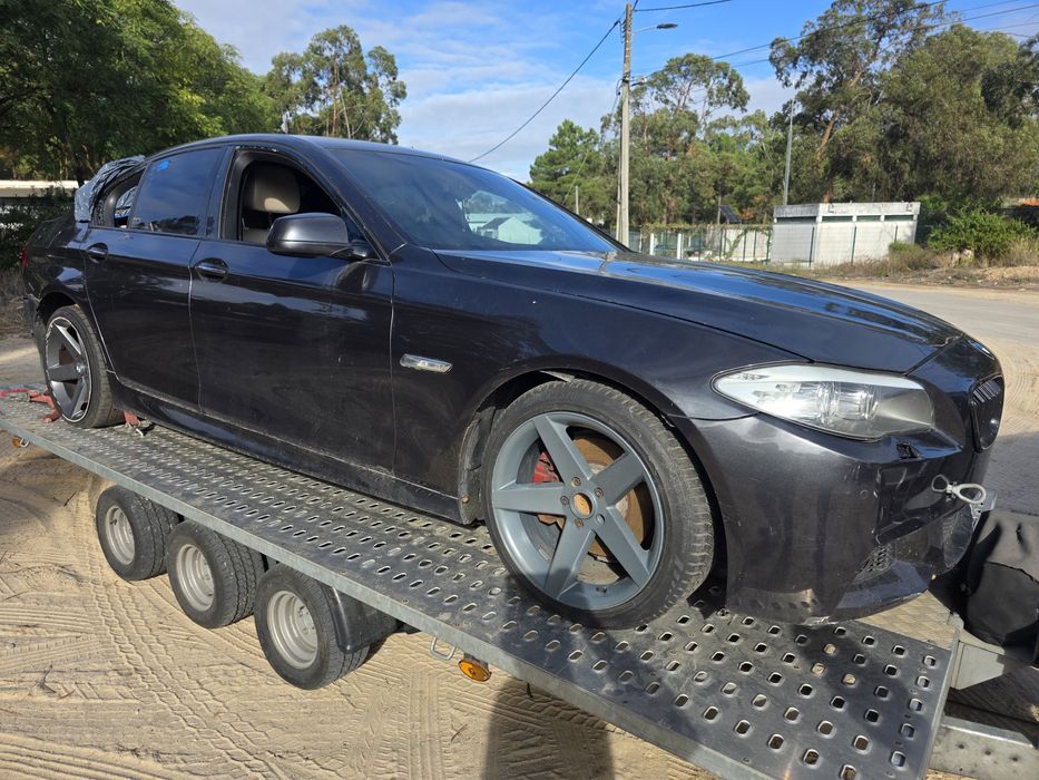 Bmw f10 520d pack pra peças