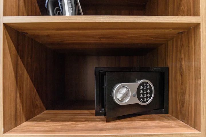 Новый ЖК «Кадорр» Центр, 18 этаж. Есть так же похожие варианты квартир-16-555.biz.ua