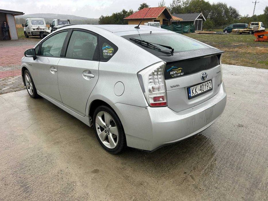 TOYOTA prius hybryda/benzyna/lpg 2011