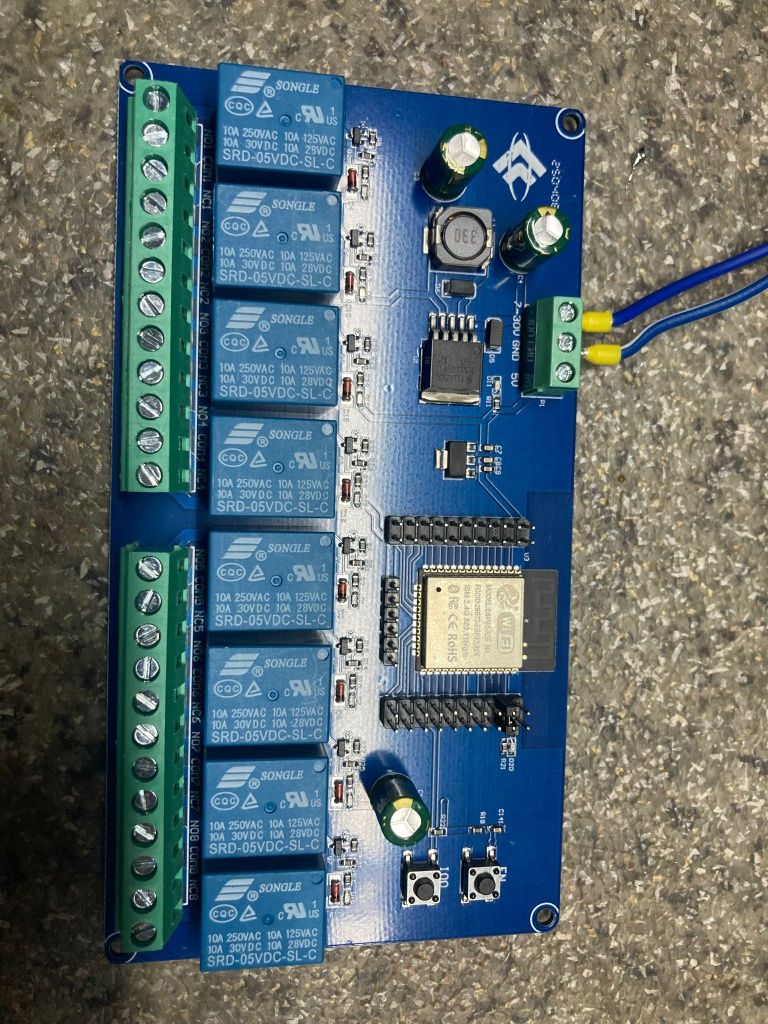 ESP32 8 przekaźnikow Supla Smarthome