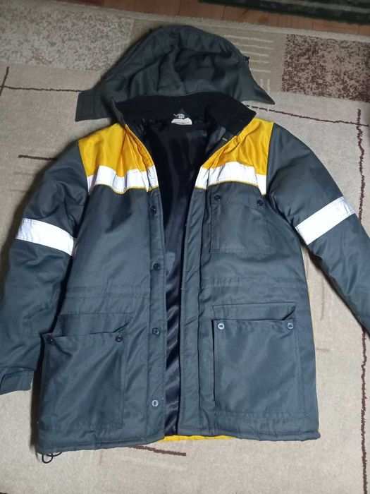 Новая Спец рабочая куртка зимняя с капюшоном
