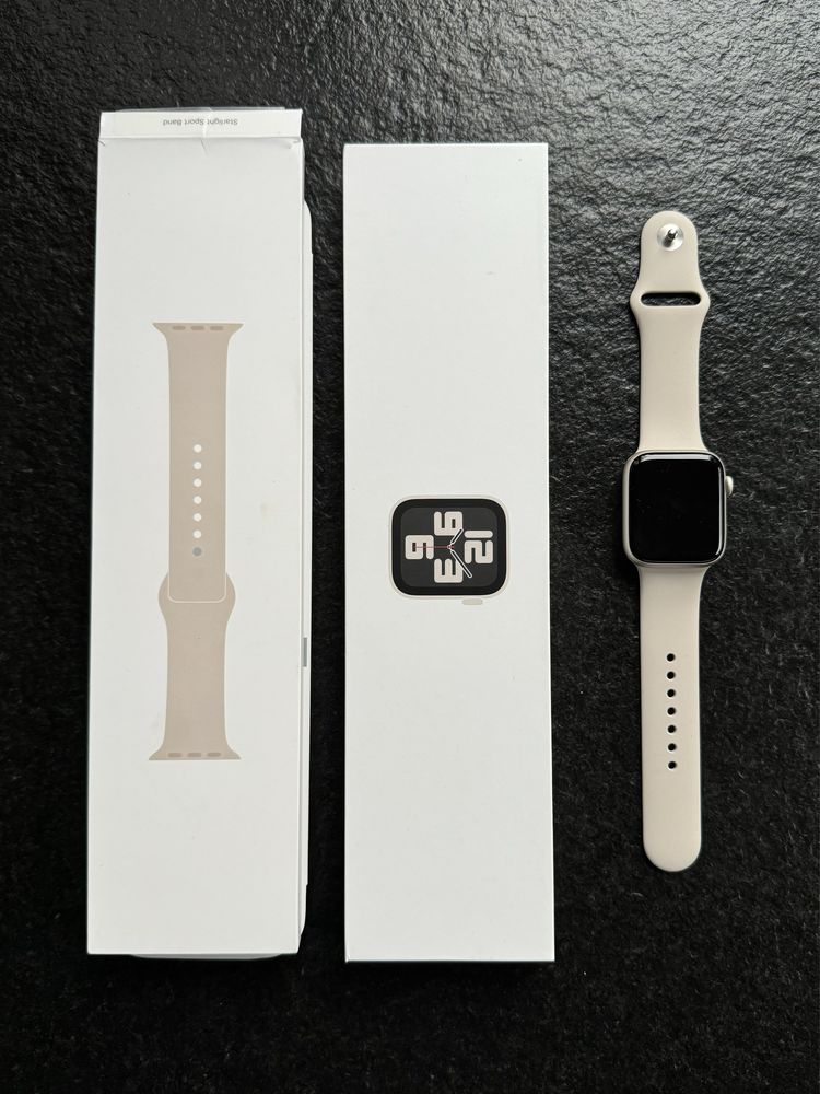Apple Watch SE GPS (44mm, Aluminium)