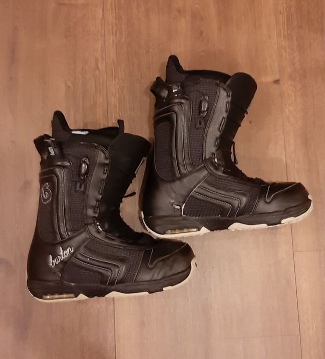 Сноубордические женские ботинки Burton