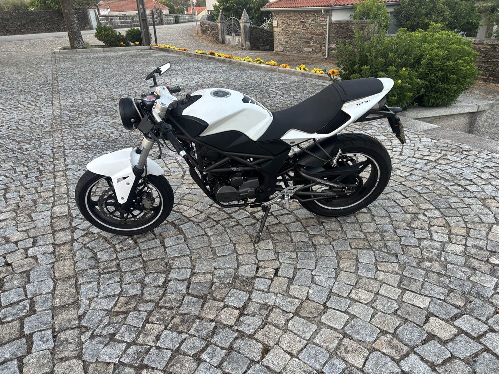 Megelli Sport 125r