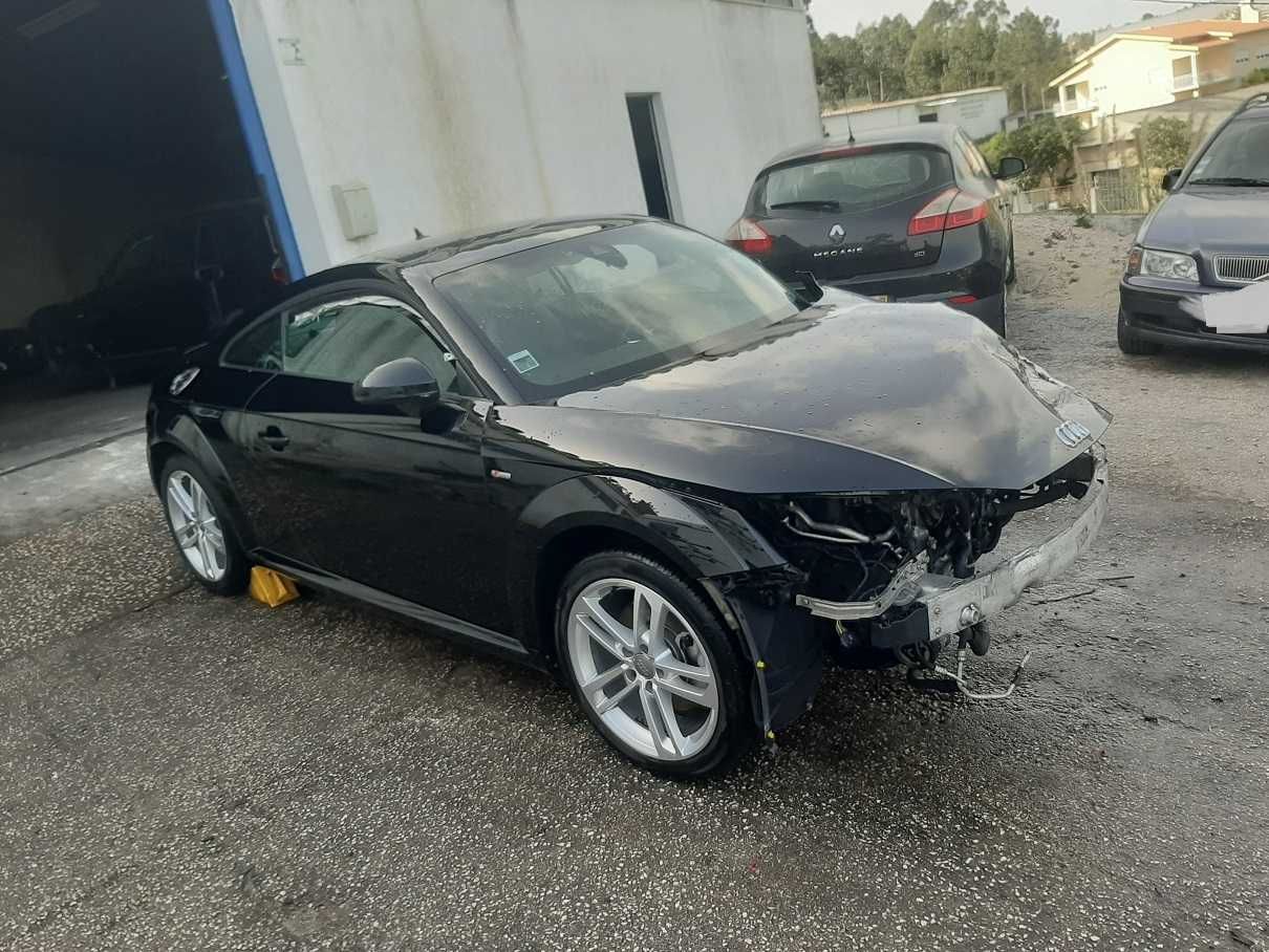 Audi TT Coupé 2.0 TDi S-Line 184cv , 2015