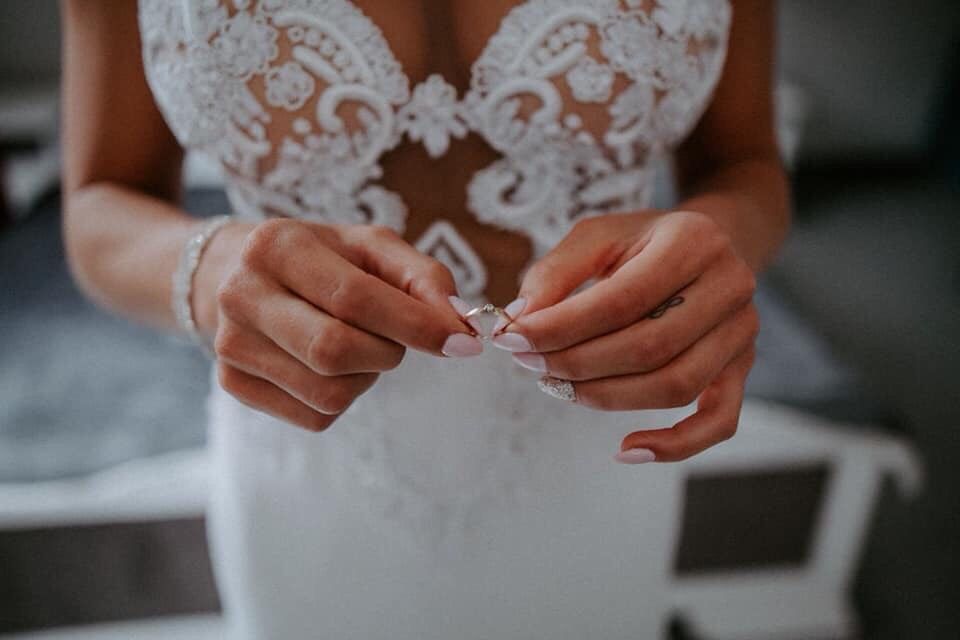 Suknia ślubna rozmiar 36