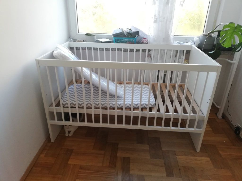 Tapczanik i łóżeczko Klupś Dalia 140x70 z materacem