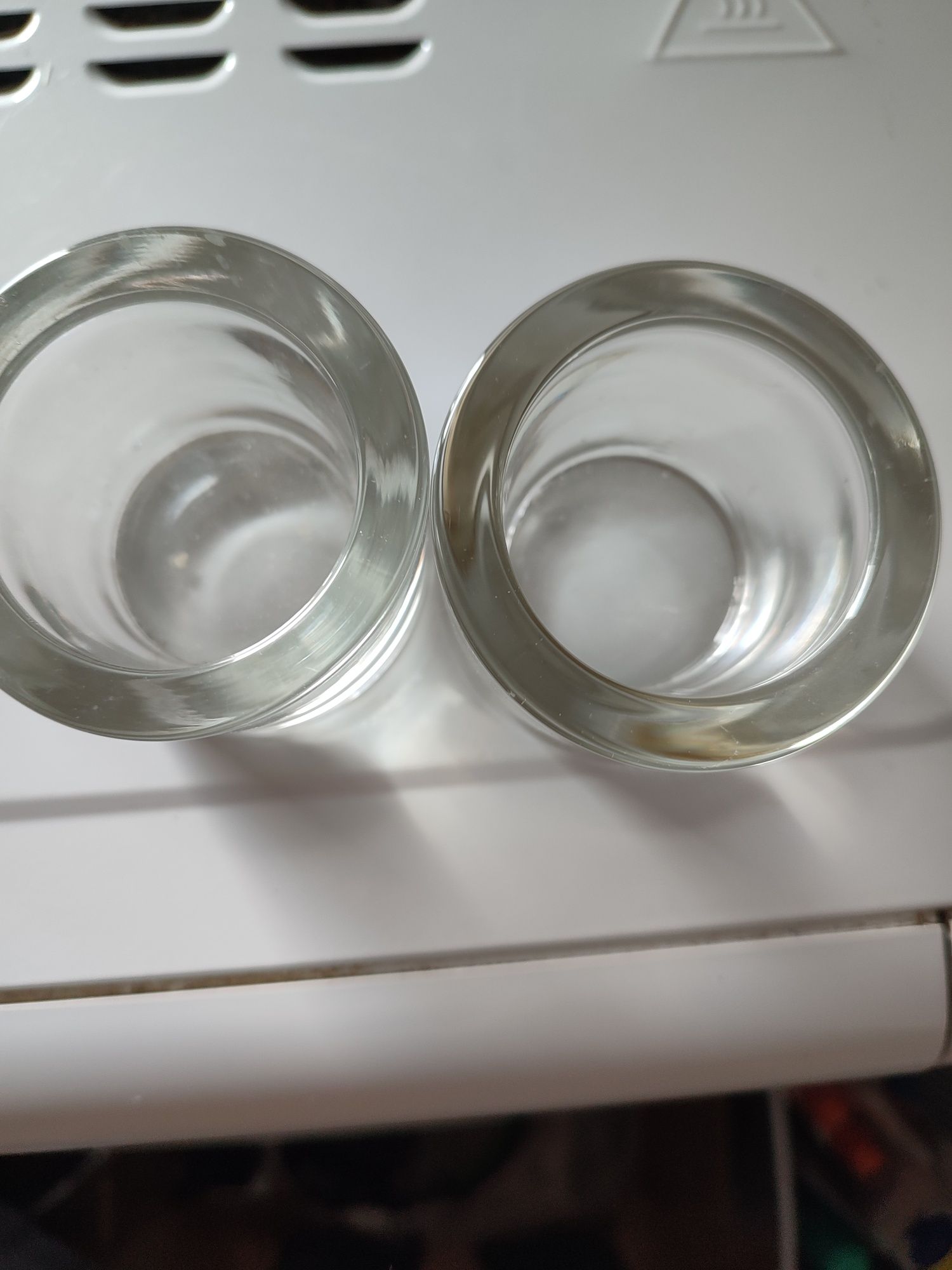 2 x szklane świeczniki na podgrzewacze tealighty.