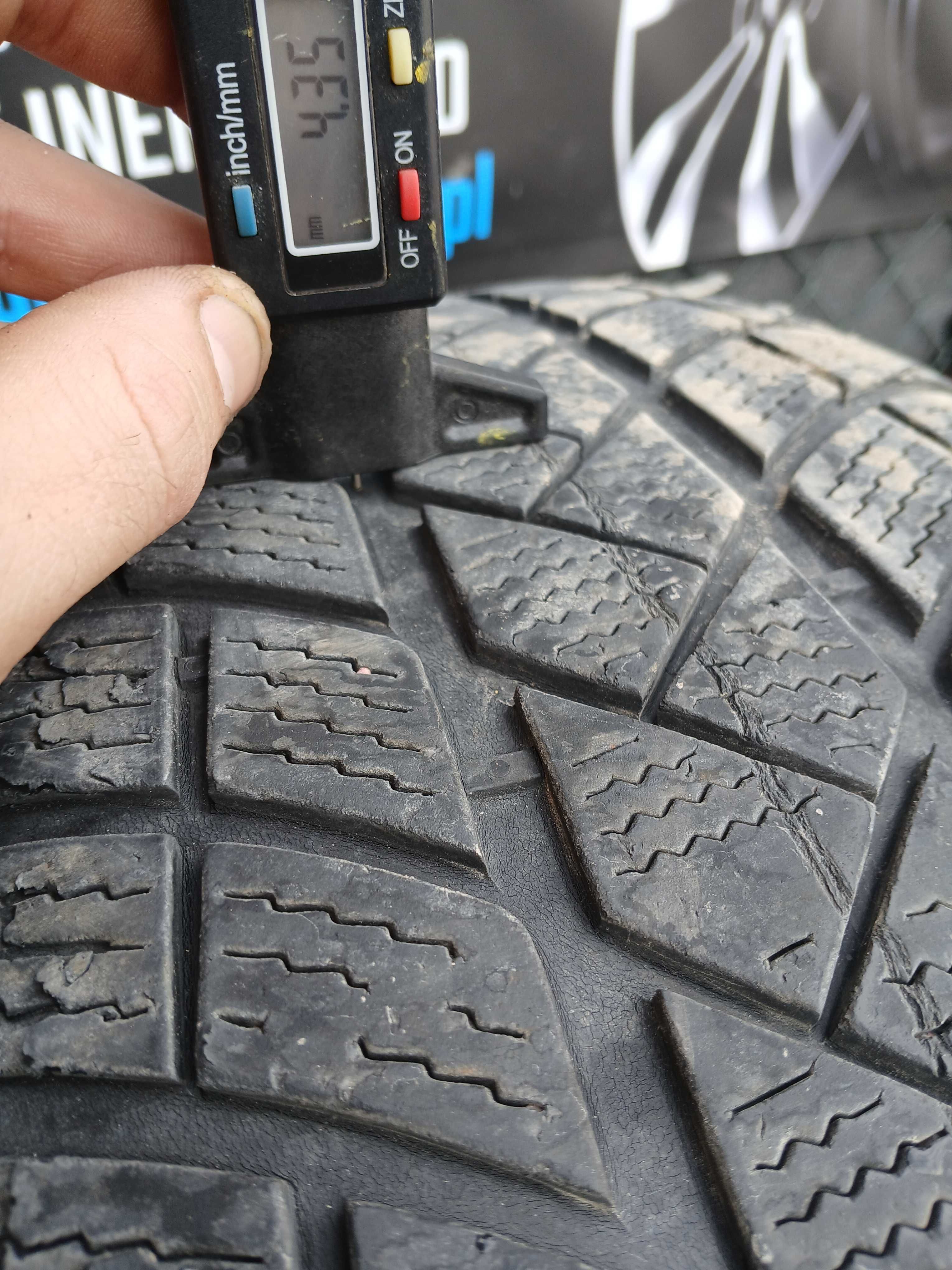 2x używane opony zimowe 235/60 R18 Vredestein Gwarancja Montaż