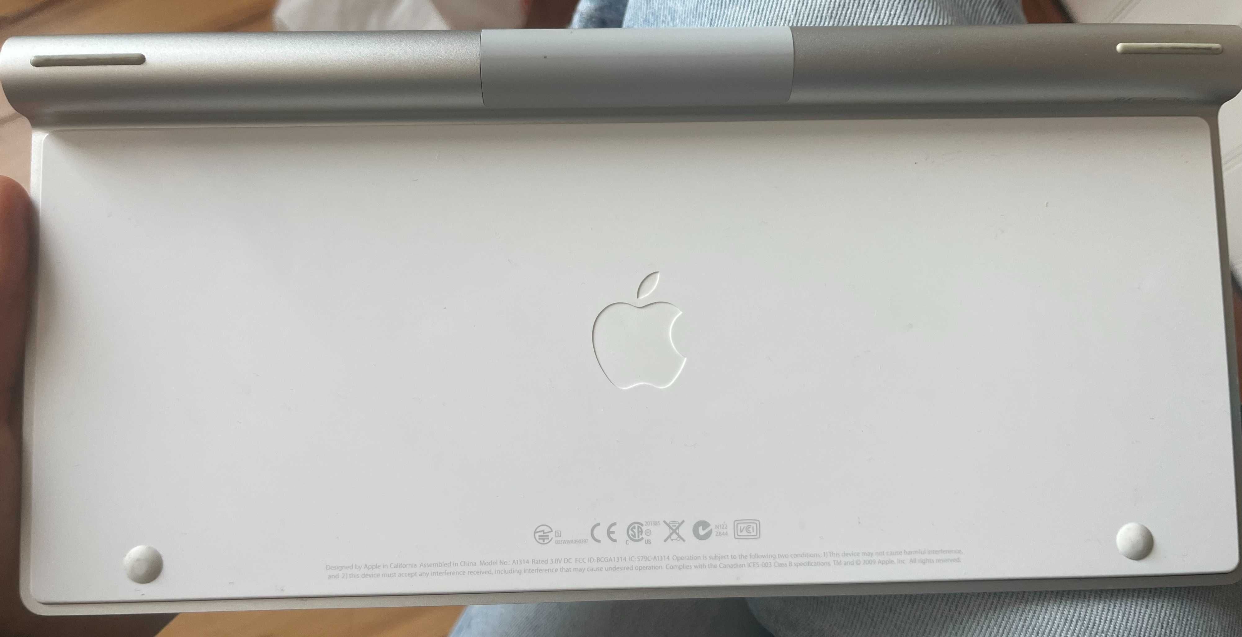 Apple Wireless Keyboard