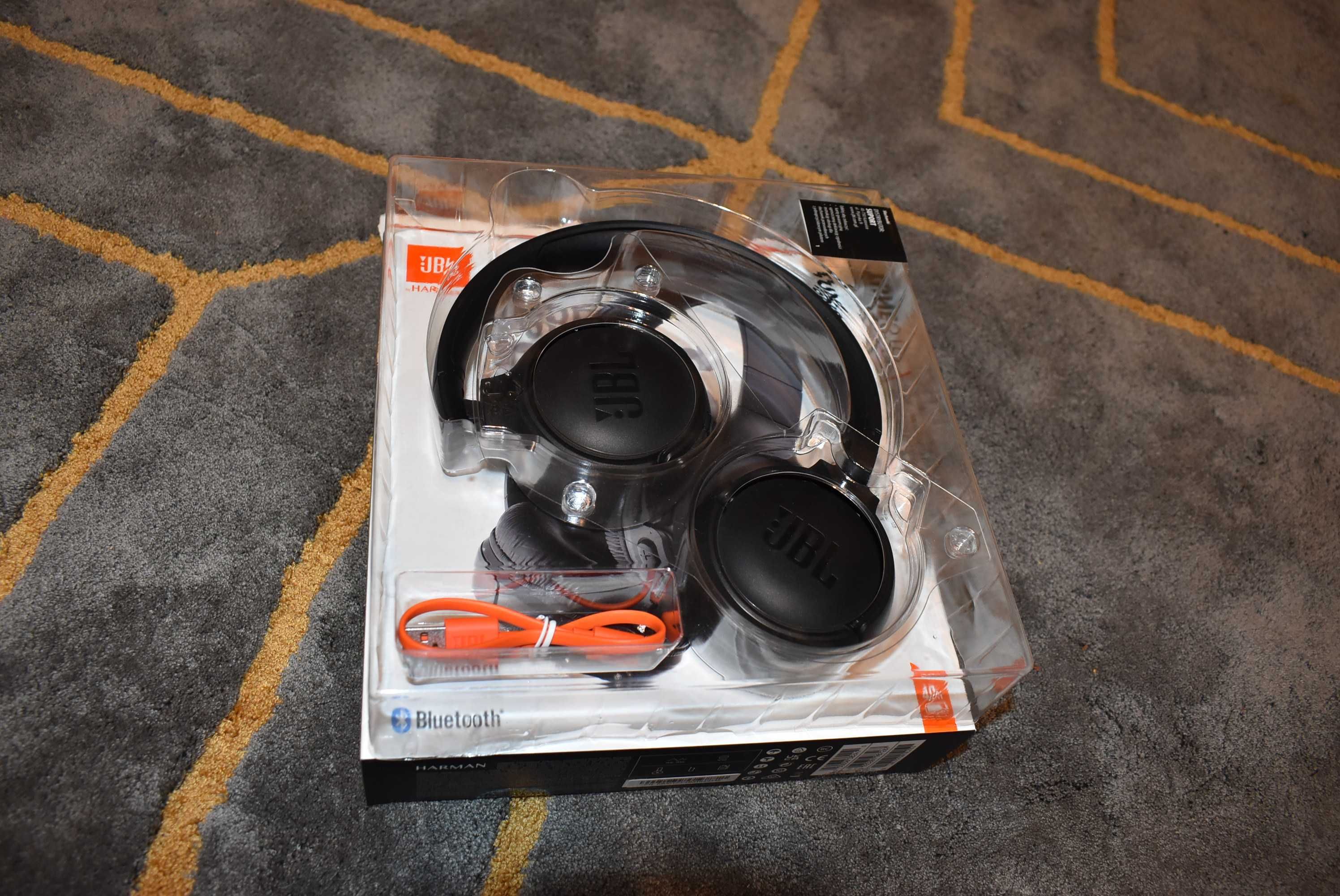 JBL TUNE 510BT stan bdb, możliwa wysyłka, oryginalne pudełko i kabel