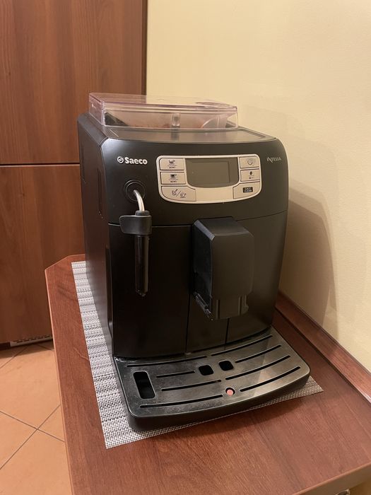 Ekspres do kawy Saeco Intelia (nie leci kawa po zmieleniu)